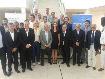 Vidal se reuni� con Arroyo y su gabinete municipal