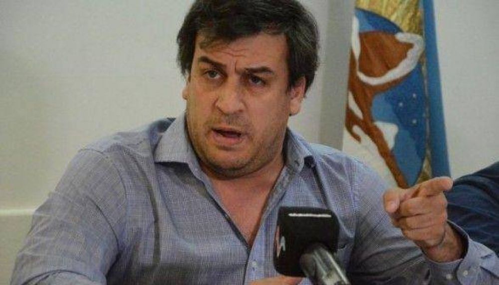 Prades espera que el Gobierno lo llame para asistirlo  financieramente