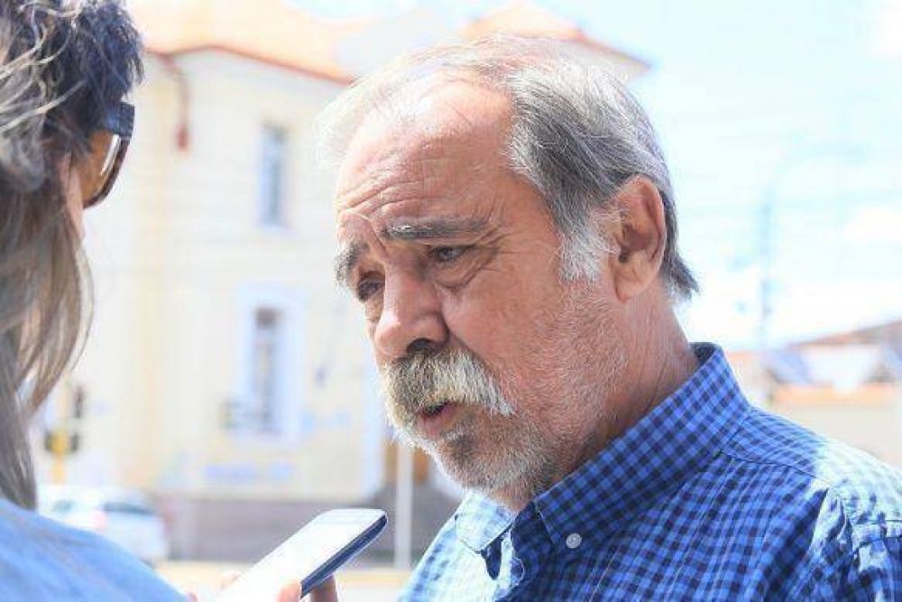 Represas, para Roquel �a esto lo vamos a defender todos�