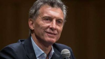 Tras 12 a�os de faltazos argentinos, Macri viaja a Davos e invitar� a un dirigente opositor: suena Urtubey