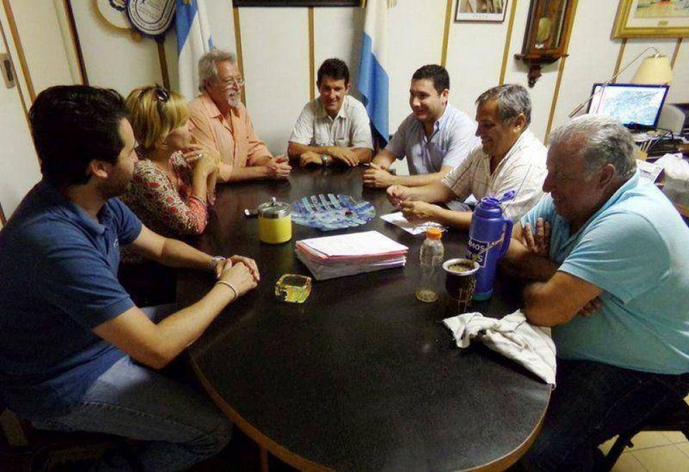 Funcionarios del gobierno nacional recorrieron Coln por el Proyecto de Defensa Costera