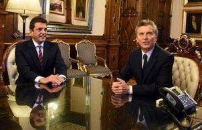 Pese a que hab�a invitado a Scioli, Macri se decidi� por Massa para viajar a Davos