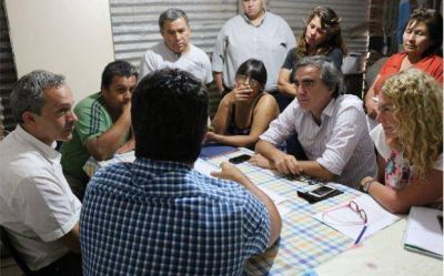 Desarrollo Social contin�a recorriendo barrios brindando asistencia a vecinos
