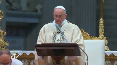 El Papa explica en la Epifan�a la misi�n de la Iglesia y el significado de los Reyes Magos