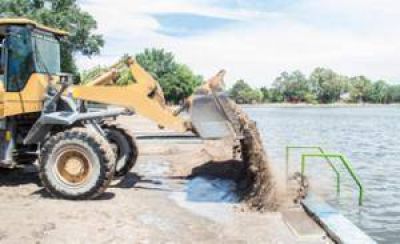 Contin�an los trabajos de puesta en valor del Balneario Municipal