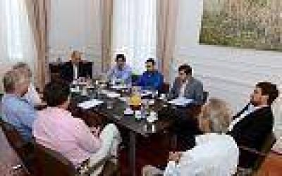 San Fernando plante� al Gobierno Nacional y AySA la finalizaci�n de obras inconclusas en el distrito
