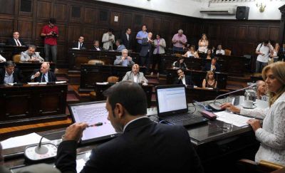 El PJ hizo un �reality� en la sesi�n que aprob� leyes clave