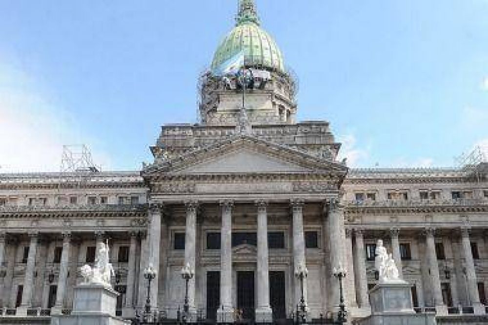 Diputados del FpV reclamaron que se convoque a sesiones extraordinarias