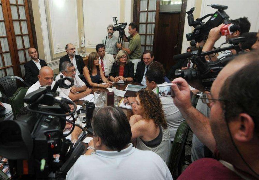 Sonia Alesso: �Ninguna discusi�n salarial va a estar por debajo del 35%�  