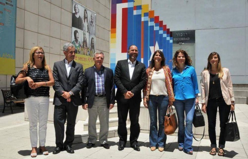 AMIA recibi la visita de la Ministra de Desarrollo Humano y Hbitat de la Ciudad de Buenos Aires