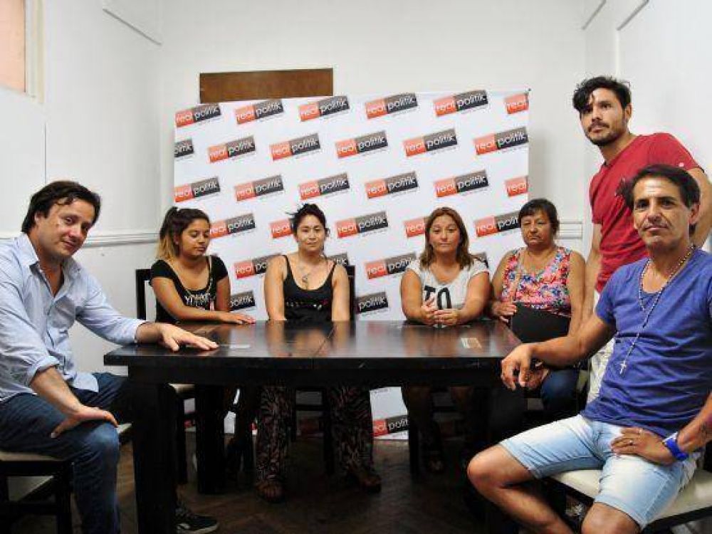 Despidos masivos: �Que el intendente Julio Garro diga que nos echa por �oquis, es una gran iron�a�