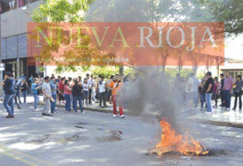La Provincia cuestion� las designaciones de Quintela