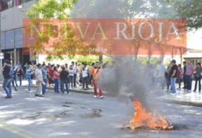 La Provincia cuestion� las designaciones de Quintela