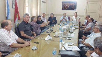 Gremios de Luz y Fuerza piden comenzar paritarias