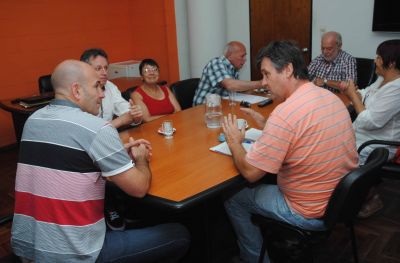 Bernal Oeste: Molina se reuni� con representantes de la Sociedad de Fomento 
