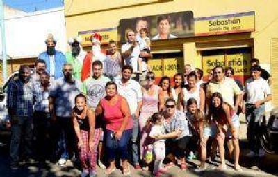 Cambiemos reparti� juguetes en los barrios m�s humildes de la ciudad