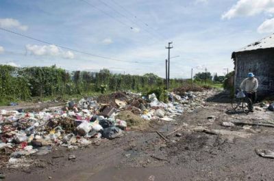 Con el viento, el p�trido olor de los vaciaderos llega hasta el microcentro