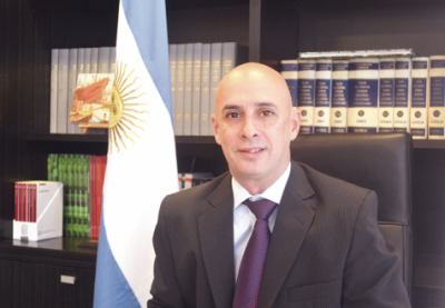 Ocampo se reunir� con los presidentes de bloque