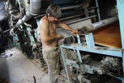 Los papeleros lograron recuperar su fuente laboral