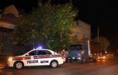 Esc�ndalo en La Plata: Secuestran un cami�n con punteros pol�ticos que arrojaban basura en la v�a p�blica