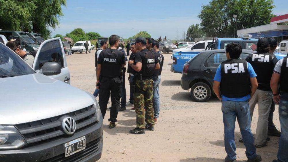 Extienden a seis provincias el radio de acci�n del operativo para dar con los pr�fugos