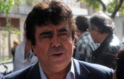 El PJ bonaerense repudi� la feroz represi�n contra los estatales despedidos en La Plata