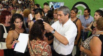 Ferraresi se autopostula para presidir el PJ bonaerense