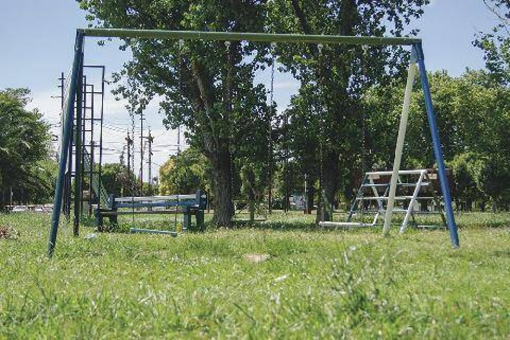 Plazas y paseos p�blicos presentan un estado de abandono