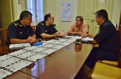 Reuni�n para profundizar pol�ticas de seguridad