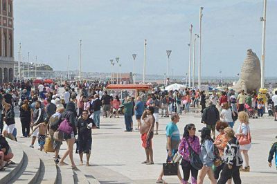 En el sector tur�stico todav�a no se quejan, pero esperan m�s