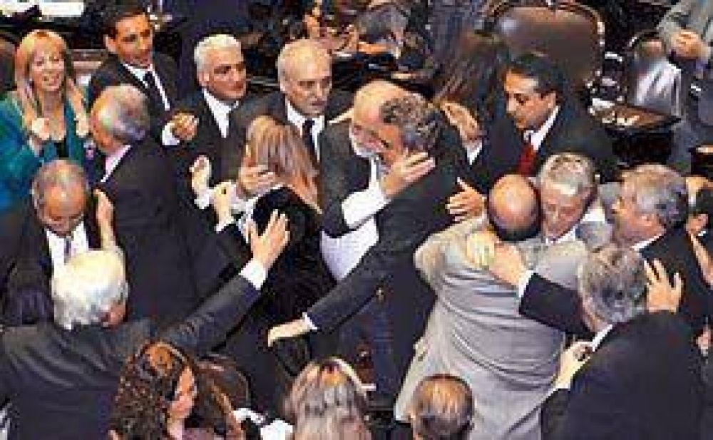 Retenciones: un triunfo m�s holgado que en la 125, con menos tropa propia 