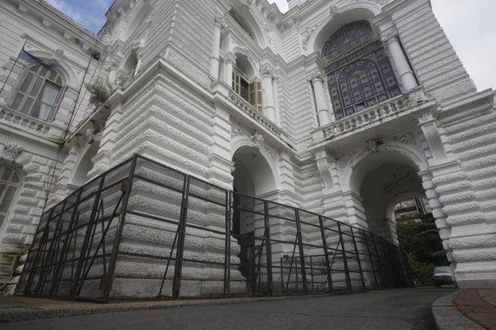 Sigue la tensi�n en el municipio y convocan a una nueva movilizaci�n