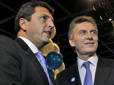 Papel�n: el massismo quiere al gobierno sentado en el Congreso