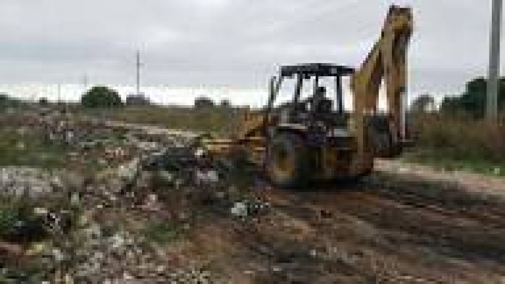 La Plata: Municipio erradic� un basural �cr�nico� que era denunciado por vecinos de Los Hornos