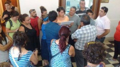 Altolaguirre di� la lista: renuevan 34 contratos