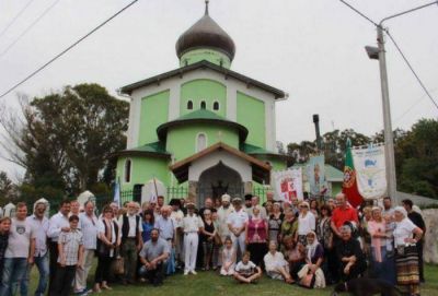 El Obispo Marino particip� de la bendici�n del templo y de una imagen de la Iglesia Ortodoxa Rusa