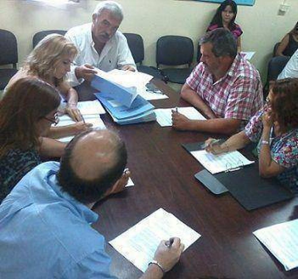 El plan canje de la UCR funcion� en CAMBIEMOS: pas� Giri