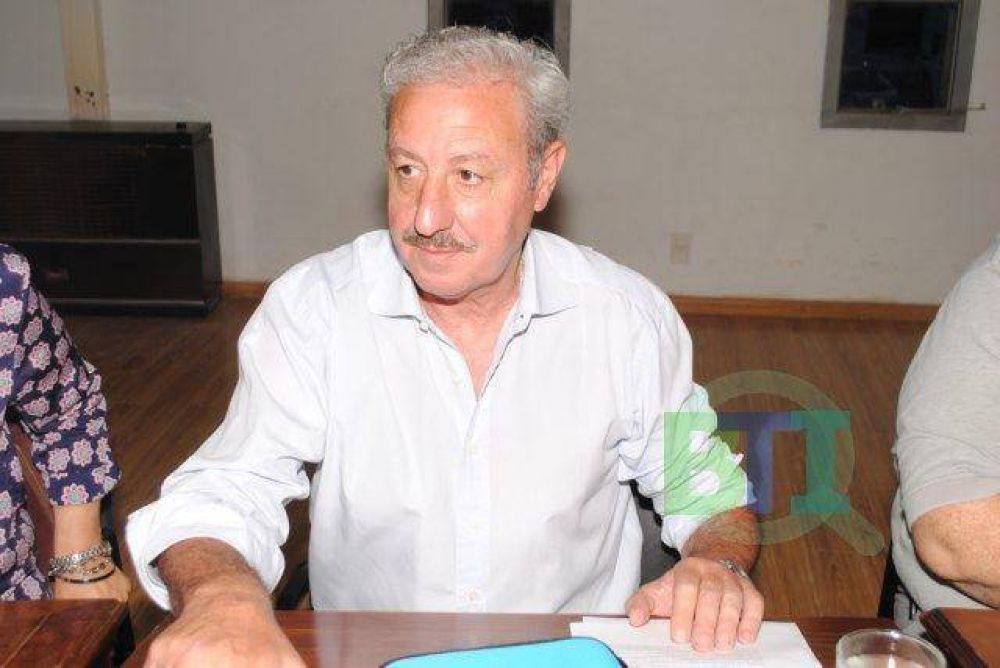 Guillermo Oliveri cobr� $459.783,09 por licencias adeudadas desde 2011