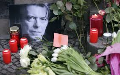 El Vaticano rindi� homenaje a David Bowie