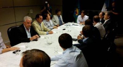 Presupuesto 2016: asoman se�ales de acuerdo, pero a�n existen pujas por el endeudamiento