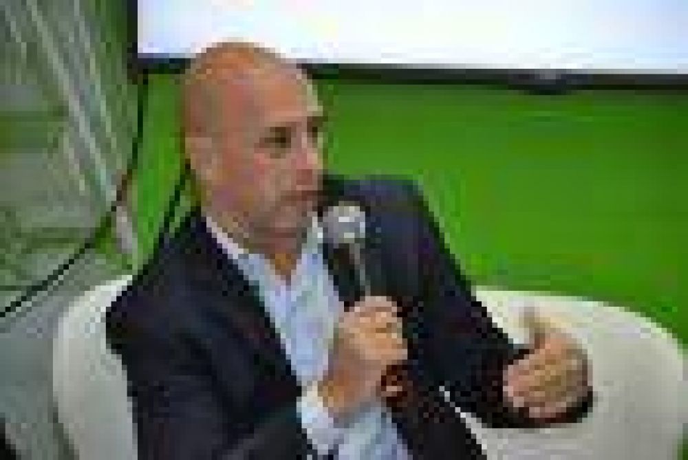 OCAMPO DIO DETALLES DEL TRASPASO	