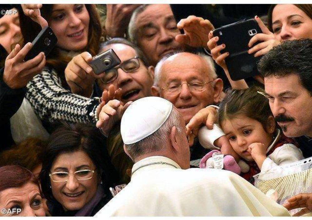 La misericordia es el nombre de Dios, dijo el Papa en la catequesis