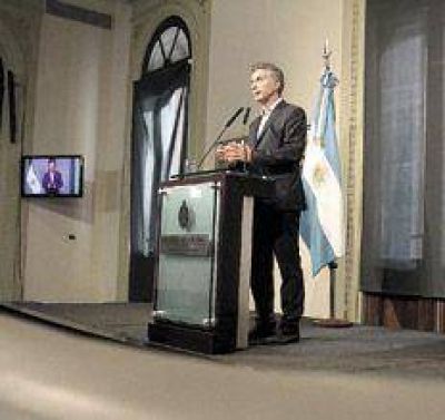 Los despidos siguen en la agenda oficial