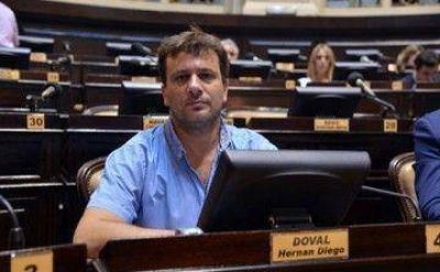 Doval afirma que su bloque tratar� de quitar el decreto que suspende la 14656