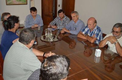 Altolaguirre prometi� intentar reincorporar a otros 31 contratados