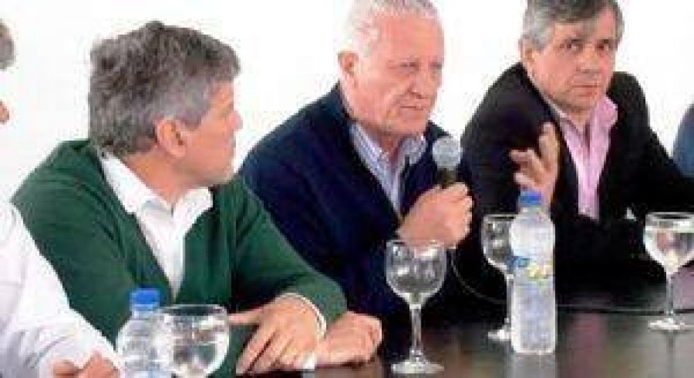 Fabio y Guillermo Britos viajan a La Plata por obras para Chivilcoy