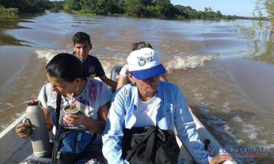 Tras leve descenso del Paran� asisten a familias isle�as y fumigan barrios alejados