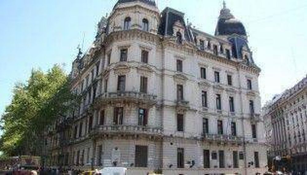 La Ciudad coloc� Letras del Tesoro por casi $2000 millones