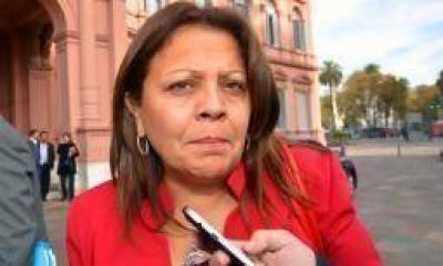 Senadora convoca a protestar contra el macrismo en La Rioja