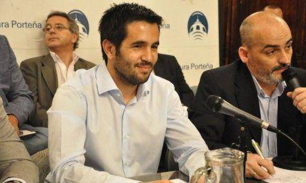 Mura define el monto del traspaso policial